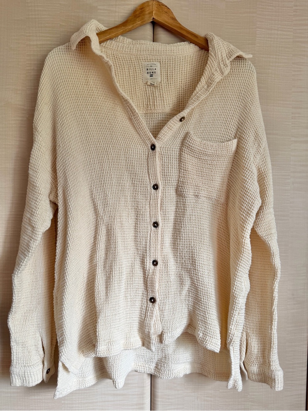 100% cotton Waffle-Knit Button Front shirt